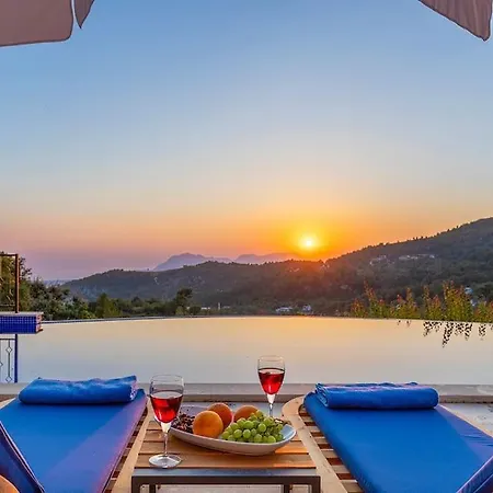 Alara Villa *