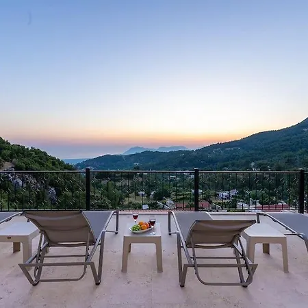 Villa Alara