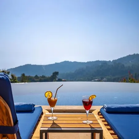 Alara Villa *